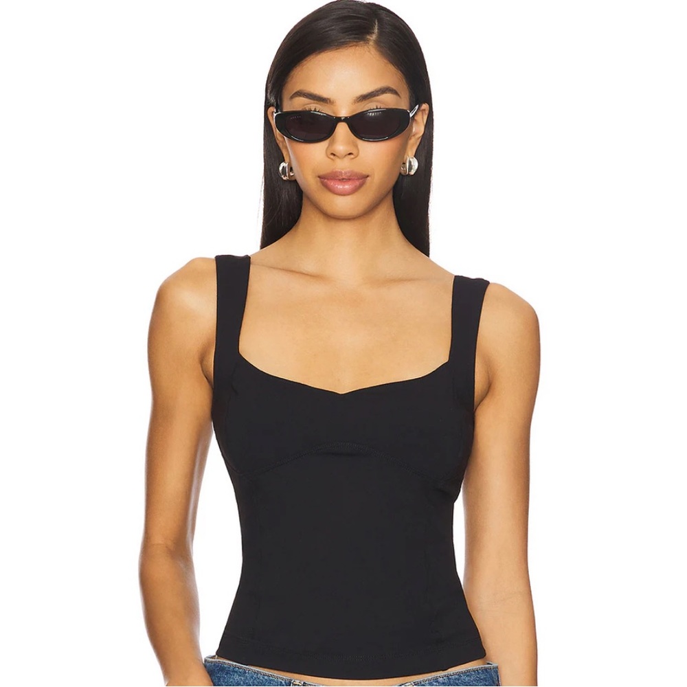 Free People cropped tank - sz M